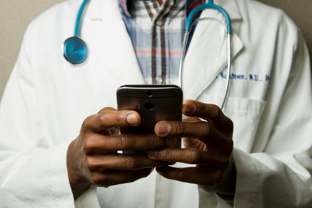 Are Online Doctors Legit in Singapore? A 5-Minute Safety Check